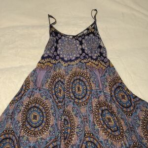 Blue Medallion Print Spaghetti Strap dress